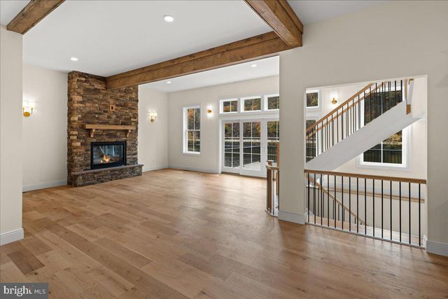 159 BYRAM LN, Stockton, NJ 08559