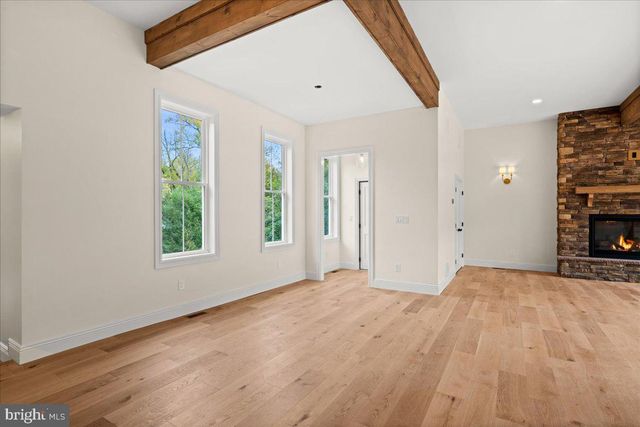 159 BYRAM LN, Stockton, NJ 08559