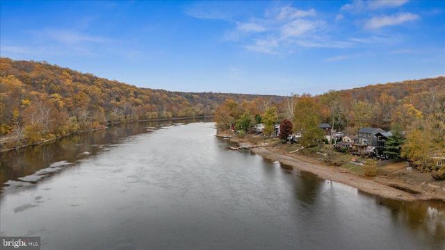 159 BYRAM LN, Stockton, NJ 08559