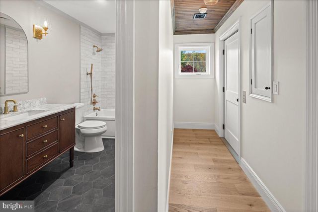 159 BYRAM LN, Stockton, NJ 08559