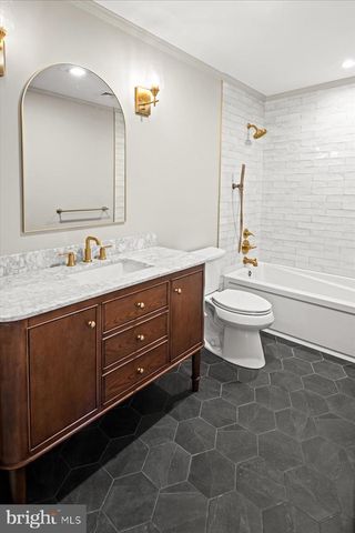 159 BYRAM LN, Stockton, NJ 08559