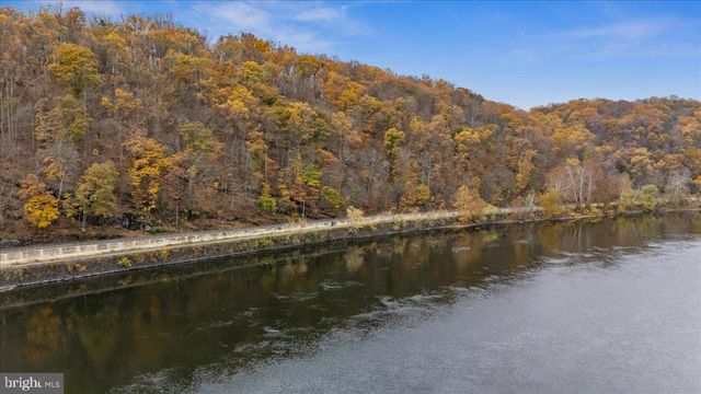 159 BYRAM LN, Stockton, NJ 08559