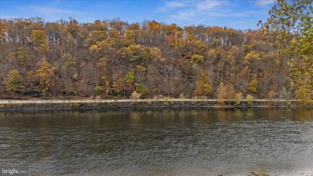 159 BYRAM LN, Stockton, NJ 08559