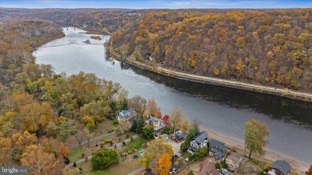 159 BYRAM LN, Stockton, NJ 08559