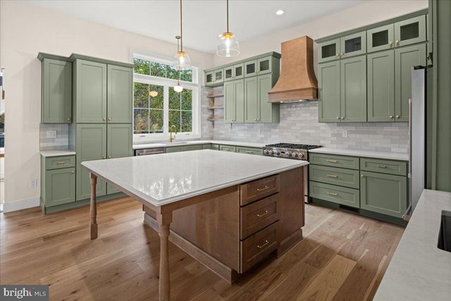 159 BYRAM LN, Stockton, NJ 08559