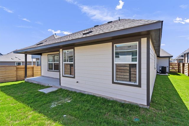 3305 Everett ST, Kyle, TX 78640