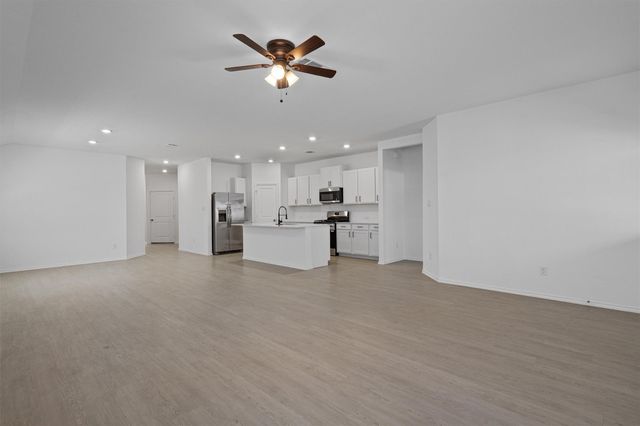 3305 Everett ST, Kyle, TX 78640