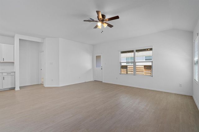 3305 Everett ST, Kyle, TX 78640