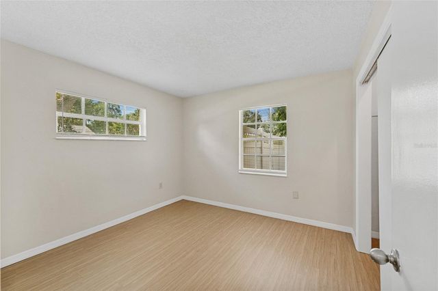 125 N RHODES STREET, Mount Dora, FL 32757