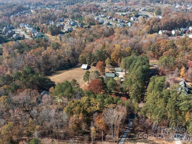 3424 Red Fox Trail, Matthews, NC 28104