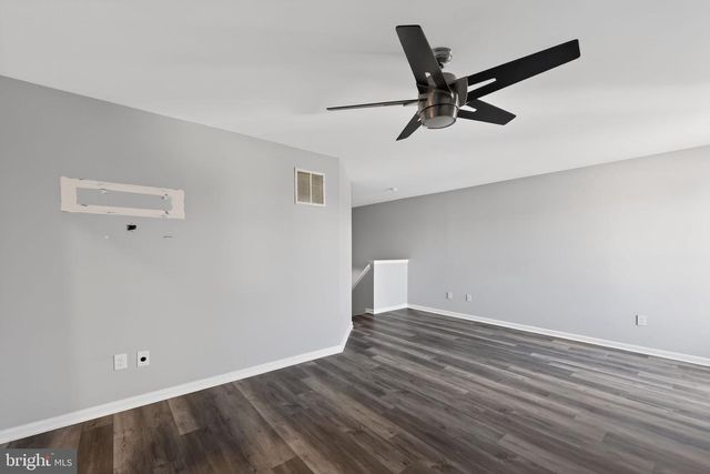 5506 DRAWBRIDGE CT, Royersford, PA 19468