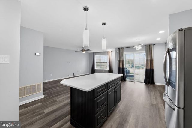 5506 DRAWBRIDGE CT, Royersford, PA 19468