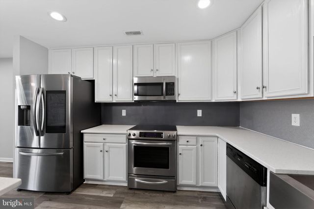 5506 DRAWBRIDGE CT, Royersford, PA 19468