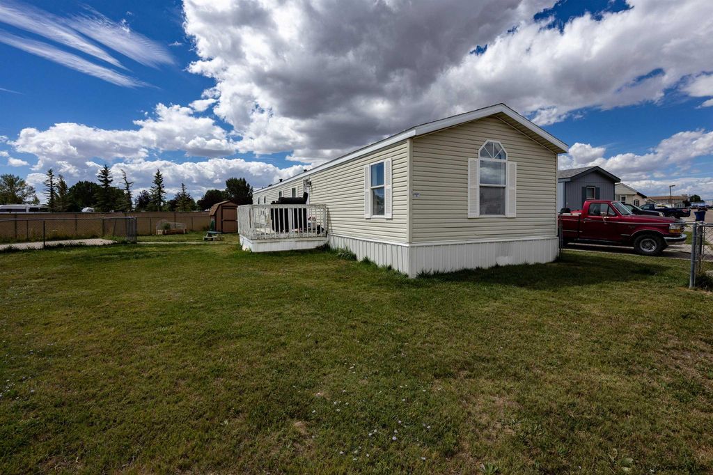 1272 W Lyon St Spc 1, Laramie, WY 82072