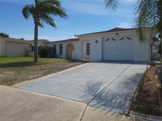 6410 TRALEE AVENUE, New Port Richey, FL 34653