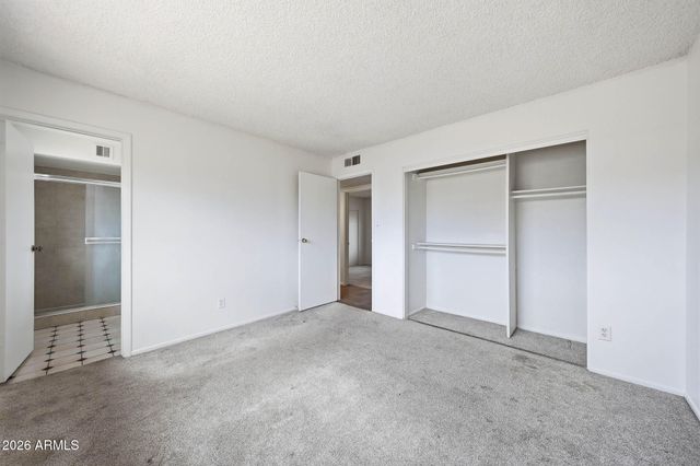 1624 W PERALTA Avenue, Mesa, AZ 85202