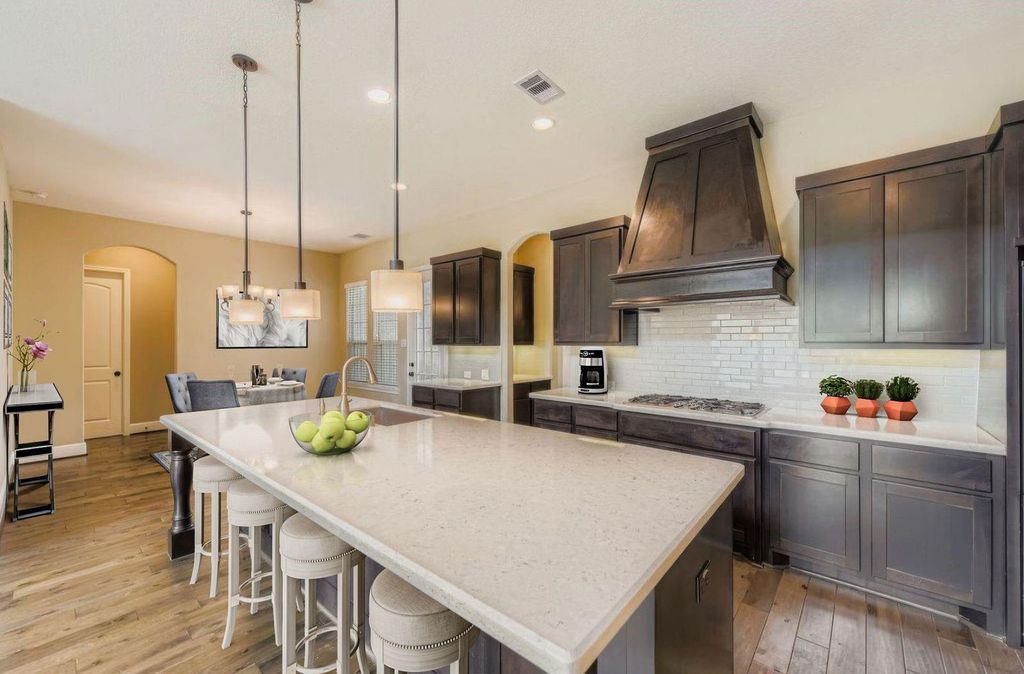 7203 Prairie Grass Lane, Katy, TX 77493