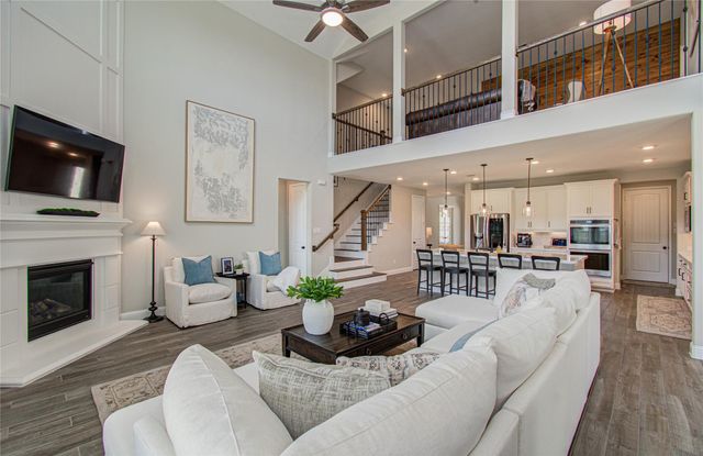 720 Corbin Crest Trail, La Porte, TX 77571