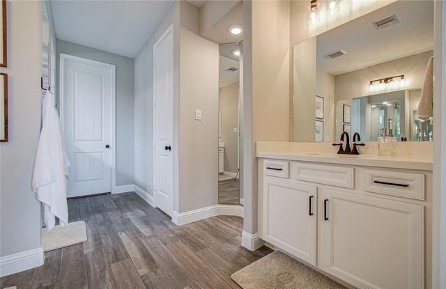 720 Corbin Crest Trail, La Porte, TX 77571