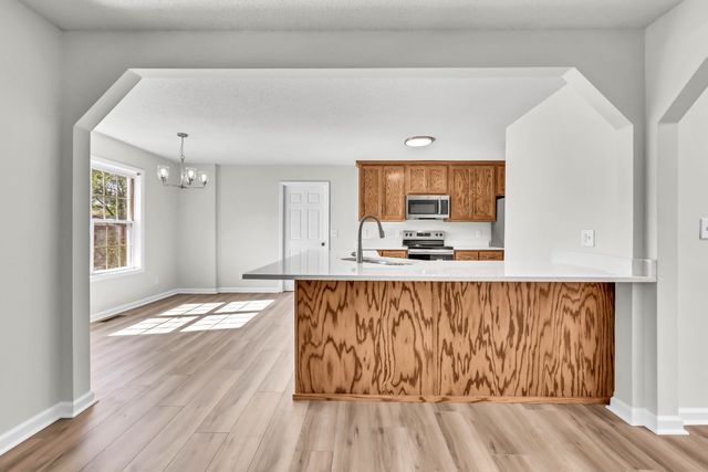 4244 N Woodstock Dr, Clarksville, TN 37040