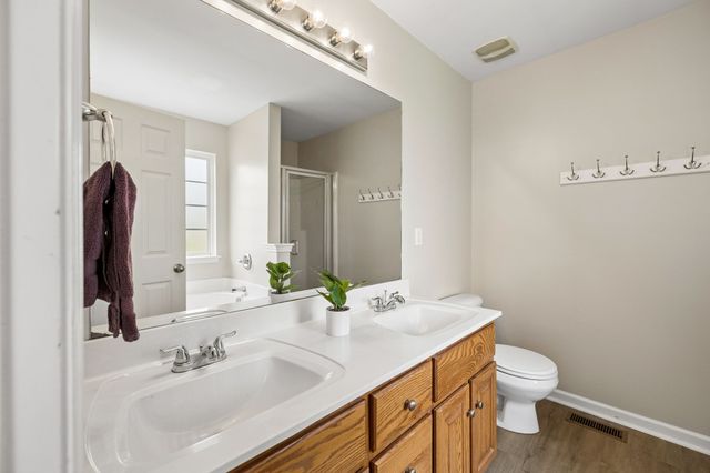 4008 Kristen St, Spring Hill, TN 37174