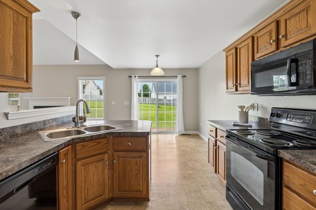 4008 Kristen St, Spring Hill, TN 37174
