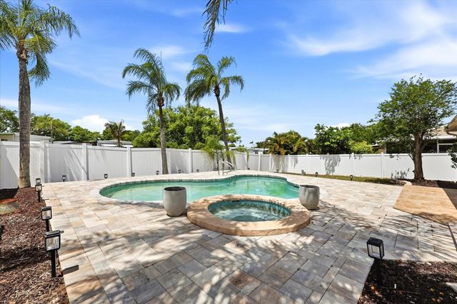 12836 PINEWAY DRIVE, Largo, FL 33773