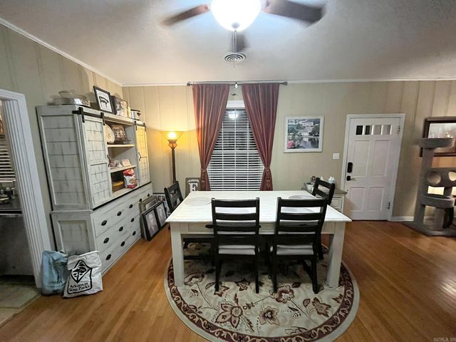 1201 S Reine Street, Mena, AR 71953