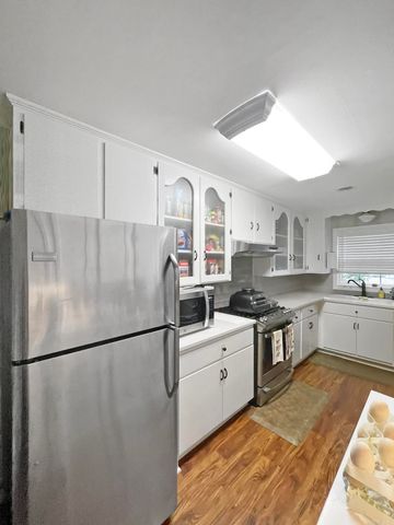 1201 S Reine Street, Mena, AR 71953