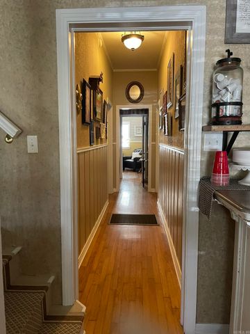 1201 S Reine Street, Mena, AR 71953