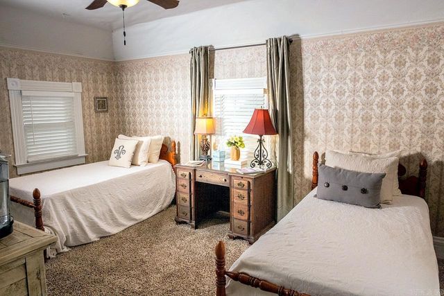 1201 S Reine Street, Mena, AR 71953