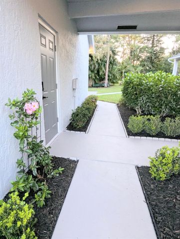 14708 Stirrup Lane, Wellington, FL 33414