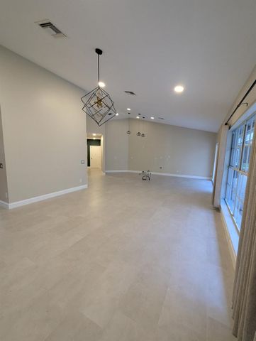 14708 Stirrup Lane, Wellington, FL 33414