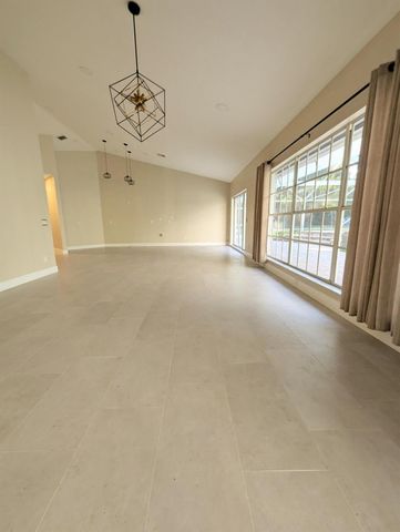 14708 Stirrup Lane, Wellington, FL 33414