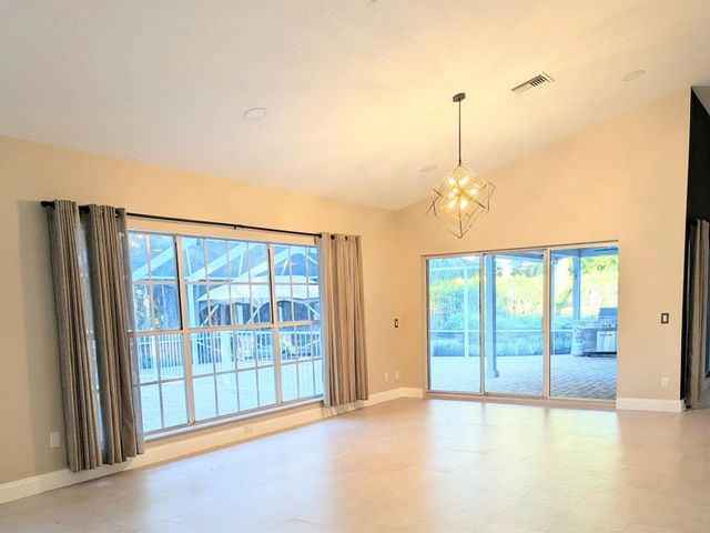 14708 Stirrup Lane, Wellington, FL 33414