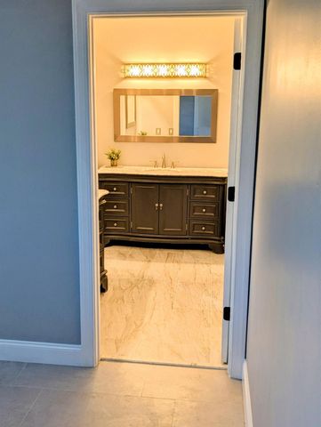 14708 Stirrup Lane, Wellington, FL 33414