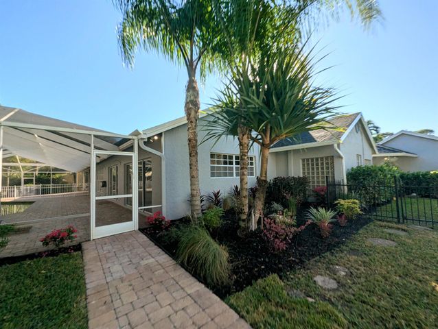 14708 Stirrup Lane, Wellington, FL 33414