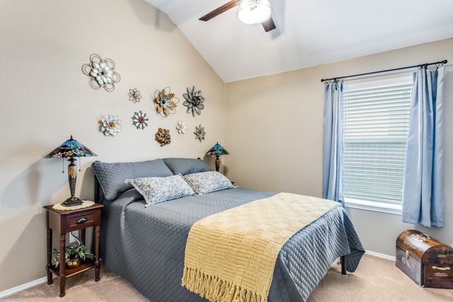 10534 Highland Ridge Road, Fort Worth, TX 76108