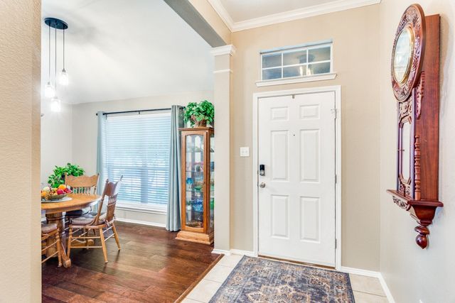 10534 Highland Ridge Road, Fort Worth, TX 76108