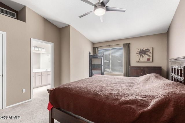 4805 E KACHINA Trail 8, Phoenix, AZ 85044