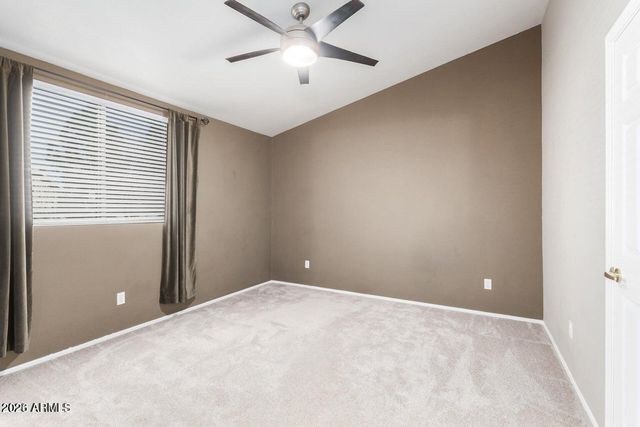 4805 E KACHINA Trail 8, Phoenix, AZ 85044