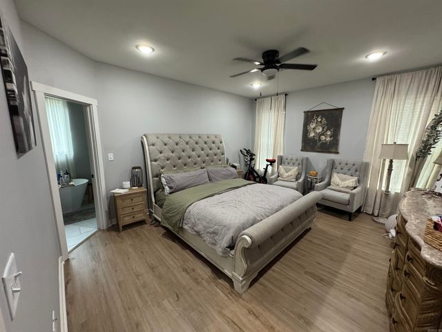 5613 Victoria Ct., Jacksonville, AR 72076