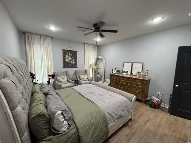 5613 Victoria Ct., Jacksonville, AR 72076