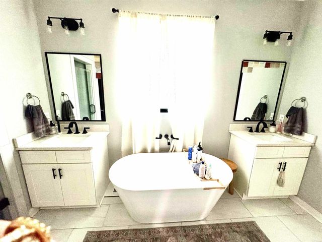 5613 Victoria Ct., Jacksonville, AR 72076