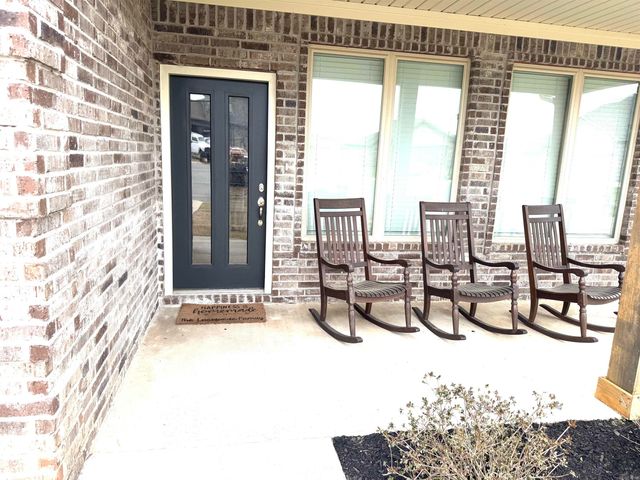 5613 Victoria Ct., Jacksonville, AR 72076