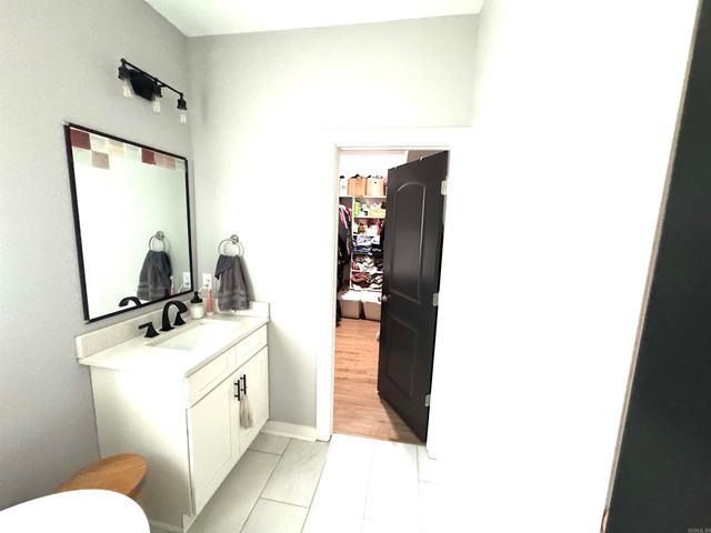 5613 Victoria Ct., Jacksonville, AR 72076