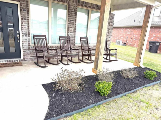 5613 Victoria Ct., Jacksonville, AR 72076