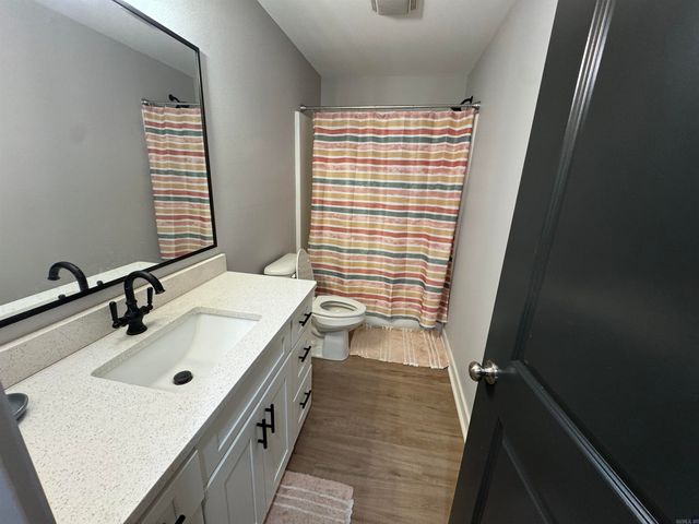 5613 Victoria Ct., Jacksonville, AR 72076