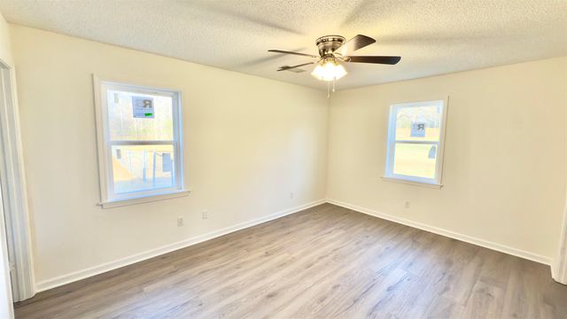 9000 JACK BOND RD, Arlington, TN 38002