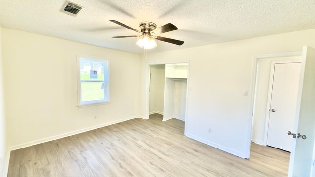 9000 JACK BOND RD, Arlington, TN 38002